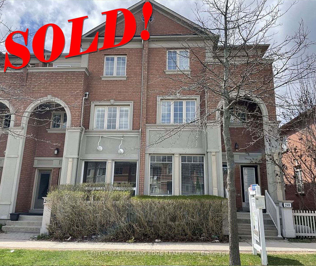 2909 Bur Oak Ave Sold